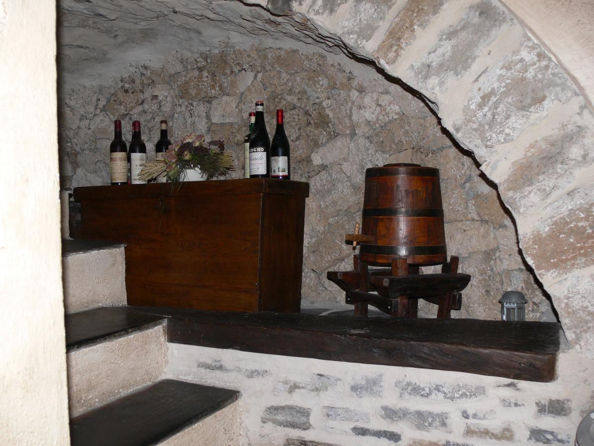 Il Cappellaio Matto Bed & Breakfast Montalto Ligure Luaran gambar