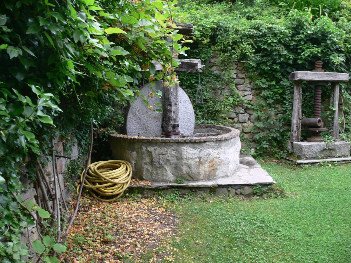 Il Cappellaio Matto Bed & Breakfast Montalto Ligure Luaran gambar