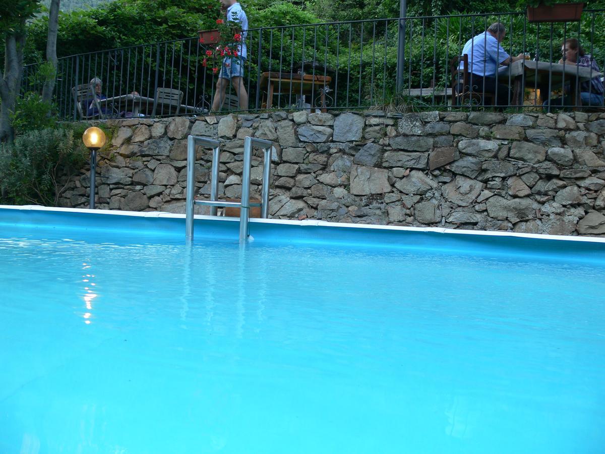 Il Cappellaio Matto Bed & Breakfast Montalto Ligure Luaran gambar