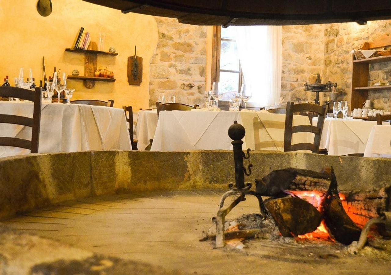 Il Cappellaio Matto Bed & Breakfast Montalto Ligure Luaran gambar