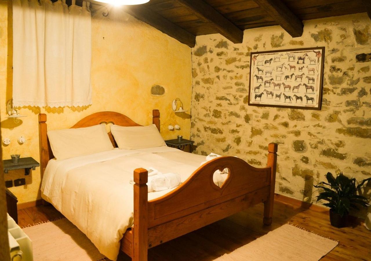 Il Cappellaio Matto Bed & Breakfast Montalto Ligure Luaran gambar