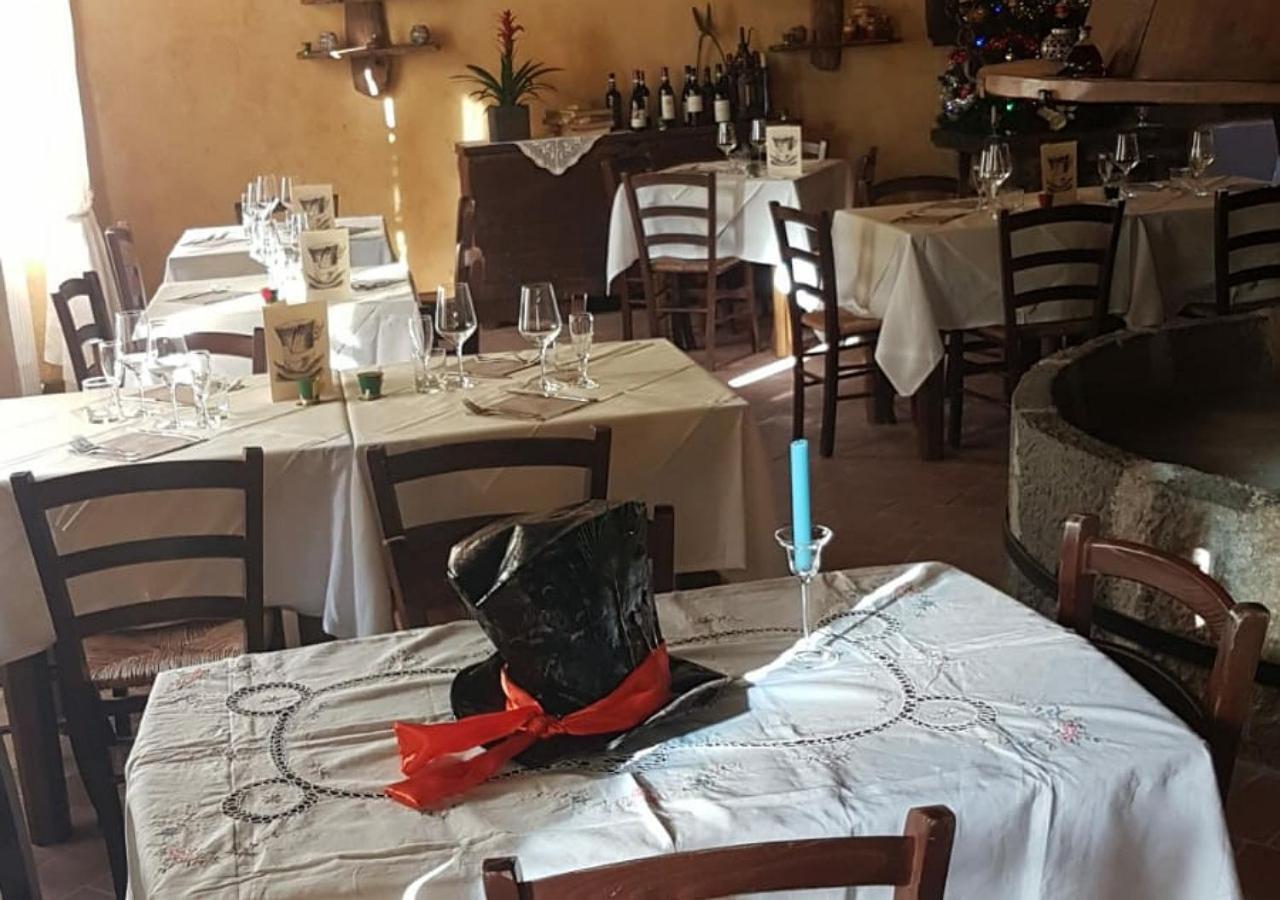 Il Cappellaio Matto Bed & Breakfast Montalto Ligure Luaran gambar