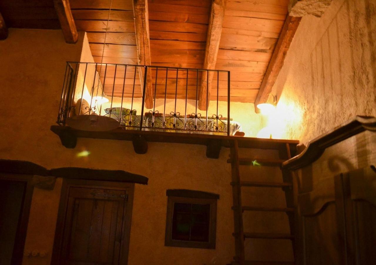 Il Cappellaio Matto Bed & Breakfast Montalto Ligure Luaran gambar